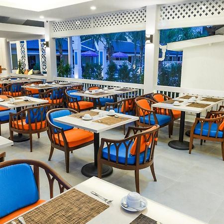 Tuana Hotels Brook Pool Access Csalong Kültér fotó