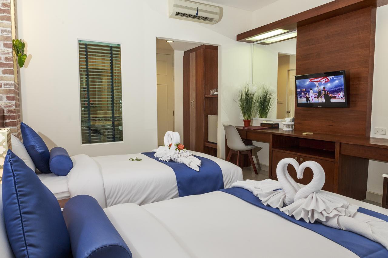 Tuana Hotels Brook Pool Access Csalong Kültér fotó