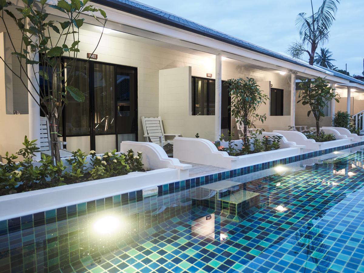 Tuana Hotels Brook Pool Access Csalong Kültér fotó