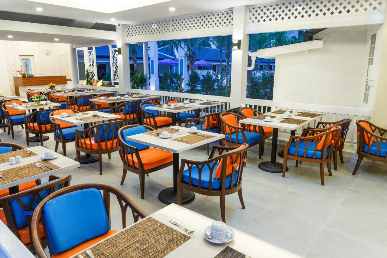 Tuana Hotels Brook Pool Access Csalong Kültér fotó